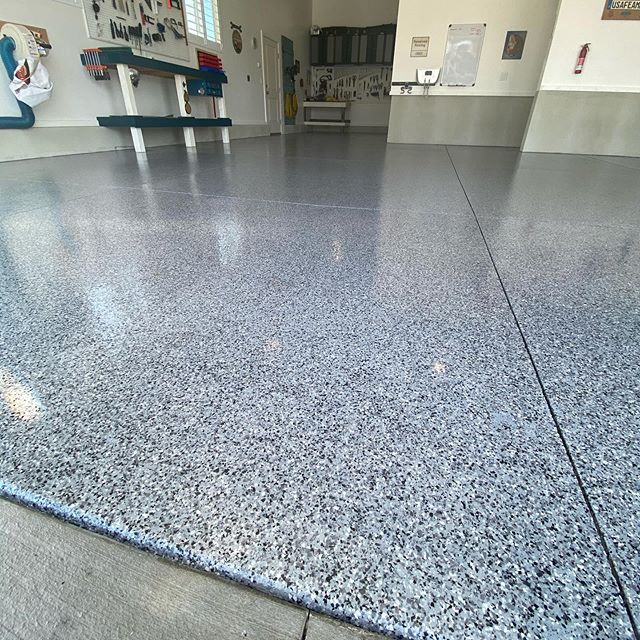 Few Reasons to Consider Epoxy Flooring for Your Gold Coast Home